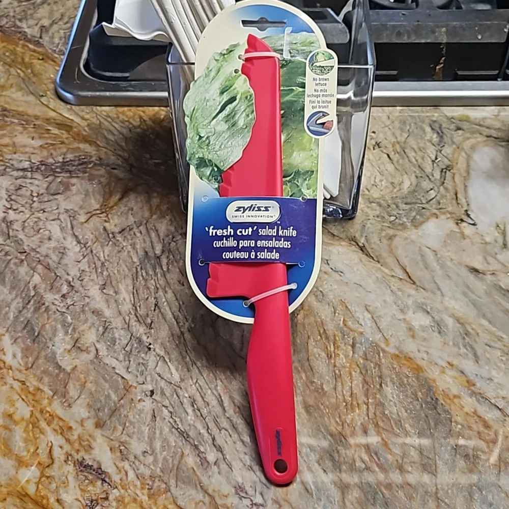 Fresh Cut Red Salad Knife